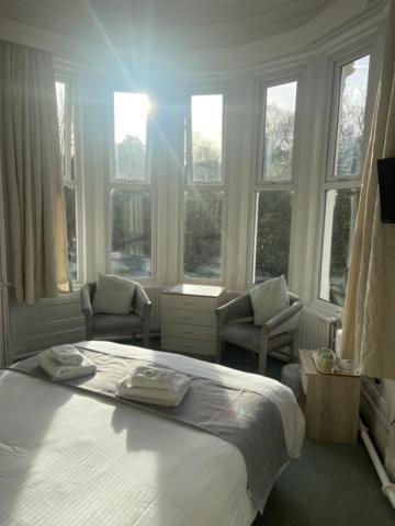 Hotel Salfordian à Southport Extérieur photo