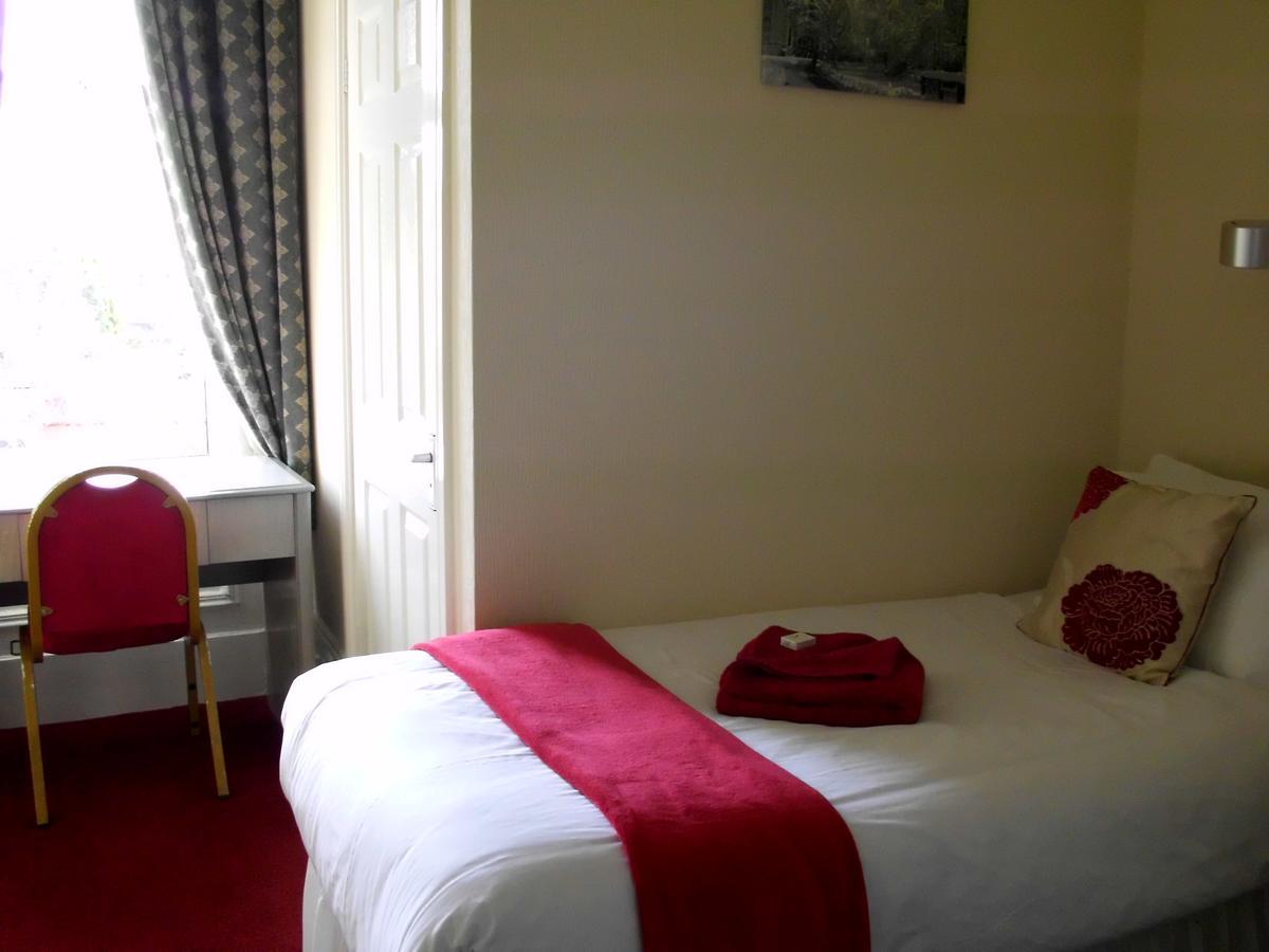 Hotel Salfordian à Southport Extérieur photo